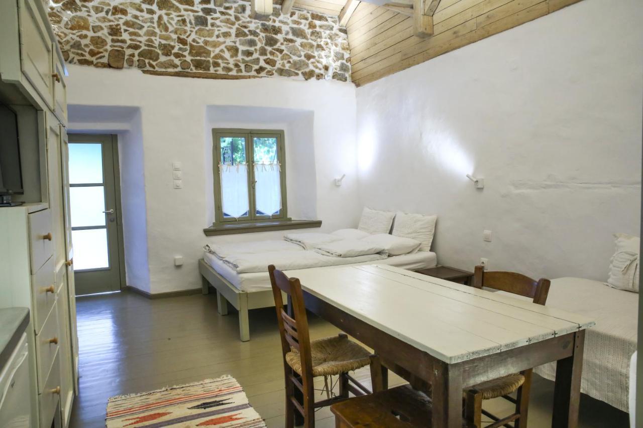 Ghermaniko Guesthouse Дамухари Экстерьер фото